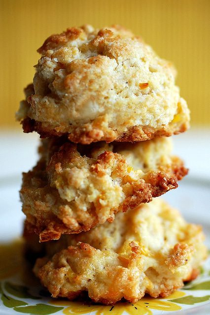 Sweet Corn Peppered-White Cheddar Biscuits - Cooking Goals